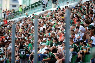  CAXIAS DO SUL, RS, BRASIL, 11/03/2018. Juventude x Veranópolis, em partida pela última rodada da primeira fase do Gauchão 2018, no estádio Alfredo Jaconi. (Diogo Sallaberry/Agência RBS)