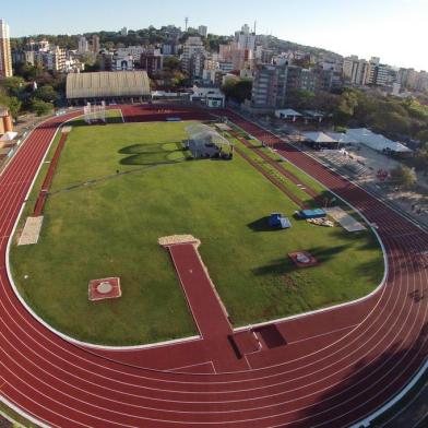  PORTO ALEGRE, RS, BRASIL, 15-10-2013 : Centro Estadual de Treinamento Esportivo (CETE), palco do 20º Campeonato Mundial de Atletismo Master, que deve reunir 4 mil atletas de mais de 80 países entre 16 e 27 de outubro. (Foto: BRUNO ALENCASTRO/Agência RBS, Editoria Esportes)