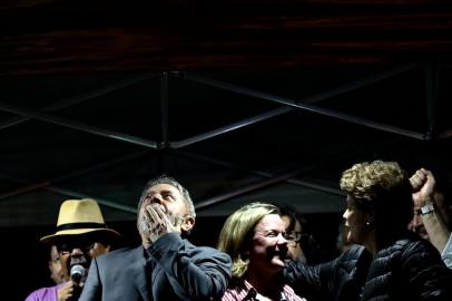 SANTA MARIA, RS, BRASIL, 20/03/2018. Lula em Nova Santa Marta, periferia de Santa Maria. (FOTO: CARLOS MACEDO/AGÊNCIA RBS)