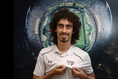  Valdívia é anunciado pelo São Paulo