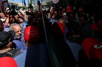  SÃO VICENTE DO SUL, RS, BRASIL, 21-03-2018. Chegada Lula em São Vicente do Sul, no Instituto Federal (CARLOS MACEDO/AGÊNCIA RBS)