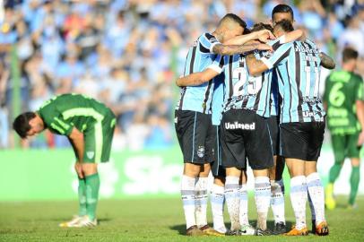  SANTA CRUZ DO SUL, RS, BRASIL, 25.03.2018. Avenida e Grêmio jogam pela semifinal do Campeonato Gaúcho 2018. (LAURO ALVES/AGÊNCIA RBS)