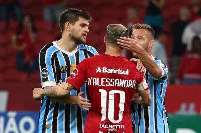  PORTO ALEGRE, RS, BRASIL - 21/03/2018 - Inter recebe o Grêmio pelo jogo de volta das quartas de final do Gauchão 2018. O jogo é o Gre-Nal de número 415. (Jefferson Botega/Agência RBS)Indexador: Jefferson Botega