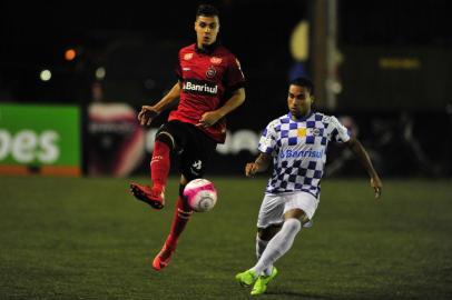  PORTO ALEGRE, RS, BRASIL - 25/03/2018 - São José recebe o Brasil de Pelotas pela semifinal do Gauchão 2018. (Fernando Gomes/Agência RBS)