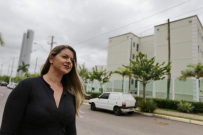  CANOAS, RS, BRASIL, 26-03-2018: Mônica Magnus, adquiriu apartamento na planta em Canoas, aguarda o término das obras que estão adiantadas (FOTO FÉLIX ZUCCO/AGÊNCIA RBS, Editoria de Geral).