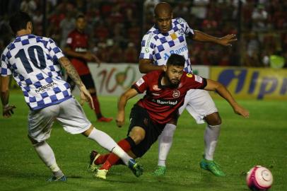  PELOTAS, RS, BRASIL, 28/03/2018-  Brasil de Pelotas x São José, Jogo válido pela semi final do gauchão. A partida ocorrerá no estádio Bento Freitas, casa do chavante.(FOTOGRAFO: JEFFERSON BOTEGA / AGENCIA RBS)Indexador: Jefferson Botega