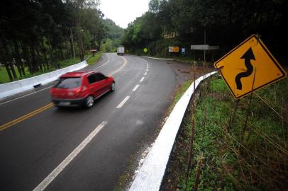  CAXIAS DO SUL, RS, BRASIL 06/10/2017Reunião da CIC na próxima segunda tratará sobre as condições do trecho da BR-116 entre Caxias do Sul e São Marcos. Foto do KM 132. (Felipe Nyland/Agência RBS)