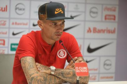  PORTO ALEGRE, RS, BRASIL - 12/02/2018 - Coletiva Victor Cuesta após treinamento no CT Parque Gigante. (André Ávila/Agência RBS)