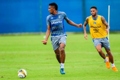  PORTO ALEGRE, RS, BRASIL, 30/03/2018 - Treino do Grêmio que ocorreu na manhã desta sexta feira. Foto - cortez, andré . (FOTOGRAFO: OMAR FREITAS / AGENCIA RBS)