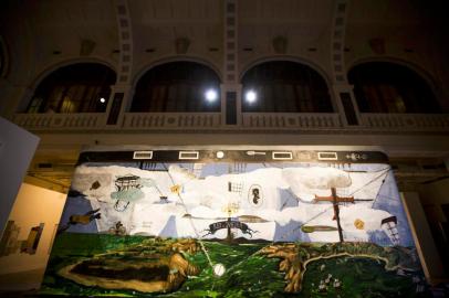  PORTO ALEGRE, RS, BRASIL, 05/04/2018--Abertura da bienal.(FOTOGRAFO: ANDERSON FETTER / AGENCIA RBS)Indexador: Anderson Fetter