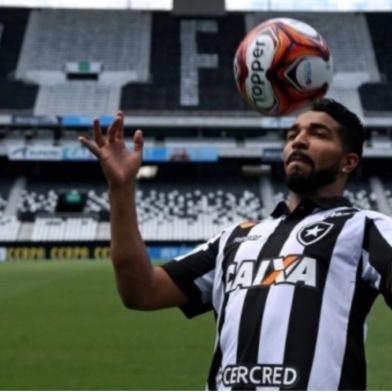 Rodrigo Aguirre, jogador do Botafogo