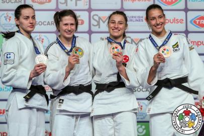  Aléxia Castilhos conquista o bronze no Grand Prix de Antalya, na Turquia.