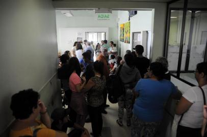  CAXIAS DO SUL, RS, BRASIL, 09/04/2018 - Demora no atendimento no Pronto Atendimento 24 H: pacientes reclamam que estão há horas aguardando por consulta, e médicos confirmam que falta de profissionais agrava o problema.  (Marcelo Casagrande/Agência RBS)