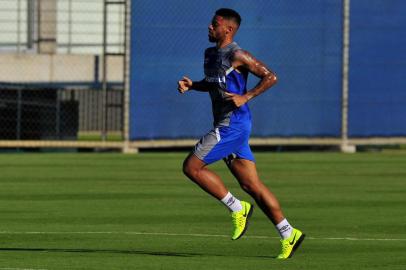  PORTO ALEGRE, RS, BRASIL, 11/04/2018--Treino do Grêmio que ocorreu na tarde desta quarta feira. André. (FOTOGRAFO: ROBINSON ESTRÁSULAS / AGENCIA RBS)