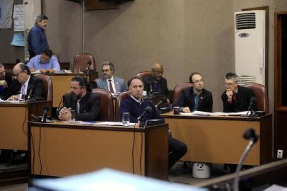  CAXIAS DO SUL, RS, BRASIL, 16/04/2018.  Sessão de julgamento do processo de impeachment do prefeito de Caxias do Sul, Daniel Guerra (PRB), na Câmara de Vereadores. (Marcelo Casagrande/Agência RBS)