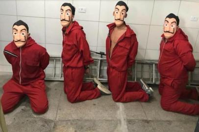 Quatro homens foram presos com fantasias da série La Casa de Papel ao tentarem invadir o Cotel, no Grande Recife (Foto: Reprodução/WhatsApp)