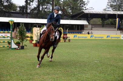  O The Best Jump (CSI 2*-W) chega ao 50º ano fortalecido, com premiação alta, vagas para concursos internacionais e pontos para o ranking nacional.Indexador: Picasa