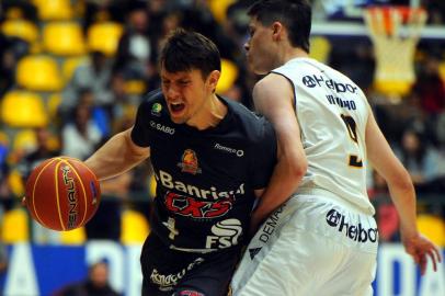  MOGI DAS CRUZES, RS, BRASIL 18/04/2018Mogi Basquete x Caxias Basquete. Segundo jogo das Quartas de Final do NBB 10 disputado no Complexo Esportivo Professor Hugo Ramos. (Felipe Nyland/Agência RBS)