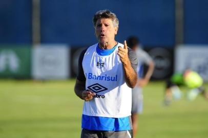  PORTO ALEGRE, RS, BRASIL, 19/04/2018 - Treino do Grêmio que ocorreu na tarde desta quinta feira. (FOTOGRAFO: LAURO ALVES / AGENCIA RBS)