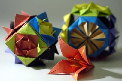 *** Origami - Juan ***Reprodução de origamis para o Almanaque.