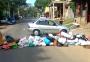 Moradores do bairro Glória montam barricadas para reivindicar desentupimento de esgoto