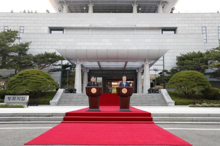 Korea Summit Press Pool / AFP