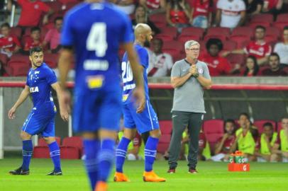  PORTO AKLEGRE, RS, BRASIL, 29.04.2018. Inter enfrenta o Cruzeiro no Beira-Rio em partida válida pela terceira rodada do Campeonato Brasileiro 2018.Foto: Carlos Macedo/Agência RBS