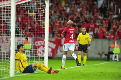  PORTO ALEGRE, RS, BRASIL, 29.04.2018. Inter enfrenta o Cruzeiro no Beira-Rio em partida válida pela terceira rodada do Brasileirão.Foto: Carlos Macedo/Agência RBS