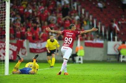  PORTO ALEGRE, RS, BRASIL, 29.04.2018. Inter enfrenta o Cruzeiro no Beira-Rio em partida válida pela terceira rodada do Brasileirão.Foto: Carlos Macedo/Agência RBS