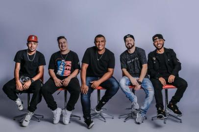 Banda de pagode pura curtição