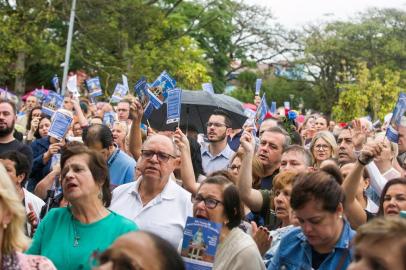  PORTO ALEGRE, RS, BRASIL, 01/05/2018.  64ª Festa de Nossa Senhora do Trabalho, na Vila Ipiranga, em Porto Alegre  (FOTO: ANDRÉA GRAIZ/AGÊNCIA RBS).Indexador: Andrea Graiz