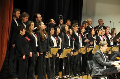 Coro da UCS; Le Piú Belle Canzoni Italiane