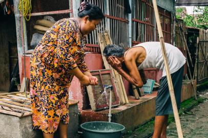 Parceria do Banco da Família com Water.org financia projetos de saneamento para famílias em situação de vulnerabilidade