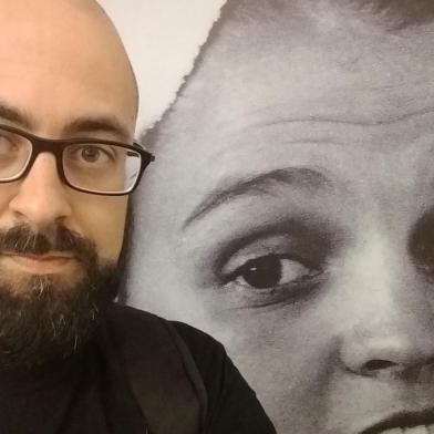 Crítico de cinema Marcelo Muller ministra curso na área, em Caxias