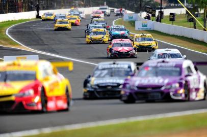  LONDRINA, PR, BRASIL,  06-05-2018. Corrida da Stock Car em Londrina. (CARLOS MACEDO/AGÊNCIA RBS)