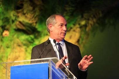  PORTO ALEGRE, RS, BRASIL, 10/05/2018--Fotos do painel com os pré-candidatos à presidência da república no CNLE 2018, em Gramado. Foto: Ciro Gomes(FOTOGRAFO:ISADORA NEUMANN / AGENCIA RBS)