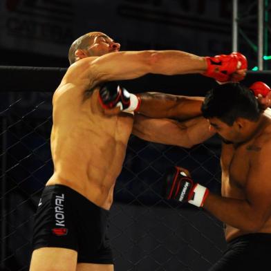  CAXIAS DO SUL, RS, BRASIL, 12/05/201813º JVT Championchip, no ginásio do Vascão. Competição de luta nos estilos Muay thai, MMA. Vale-tudo. (Lucas Amorelli/Agência RBS)Indexador: Porthus Junior