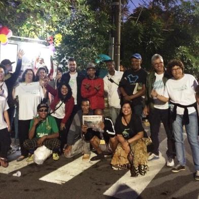 ONG Centro Social da Rua lança projeto Lavanderia de Rua para ajudar moradores de rua no centro de Porto Alegre