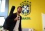 Alisson é mais um a chegar à Granja para a preparação da Seleção
