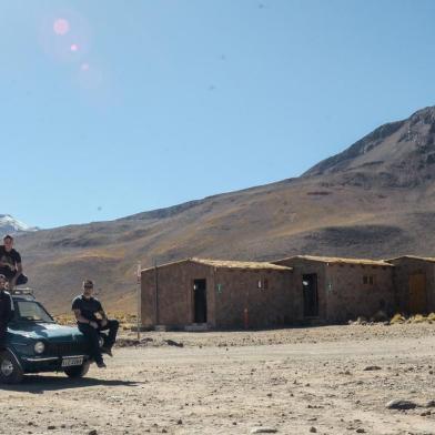 Amigos de Caxias do Sul foram ao Deserto do Atacama de Belina. Yuri Buffon , Murilo Fonseca , João Paulo Oliveira de Mattos