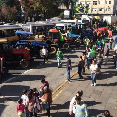 Protesto tratores em Caxias