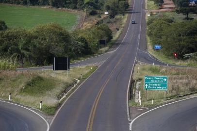 PANAMBI, RS, BRASIL, 30-05-2018. Baixo movimento na BR-386 pela manhã. (FÉLIX ZUCCO/AGÊNCIA RBS)