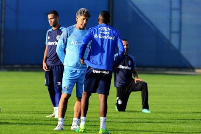  PORTO ALEGRE, RS, BRASIL, 01-06-2018. Grêmio treina no CT Luiz Carvalho em preparação para o próximo jogo pelo Brasileirão. (FERNANDO GOMES/AGÊNCIA RBS)