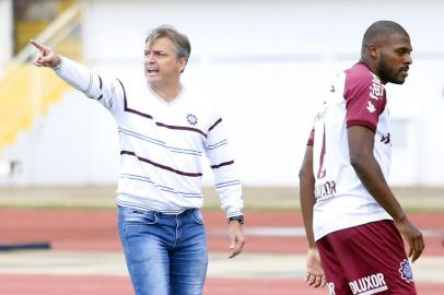 MARINGÁ, PR, BRASIL, 03/06/2018. Maringá x Caxias, jogo de ida válido pela segunda fase da série D do Campeonato Brasileiro e realizado no estádio Willie Davids, em Maringá. (João Paulo Santos/Especial)