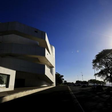  PORTO ALEGRE, RS, BRASIL, 08-03-2018: Fundação Iberê Camargo. A instituição abre em breve a exposição coletiva: Unânime Noite - Volume 3. (Foto: Mateus Bruxel / Agência RBS)