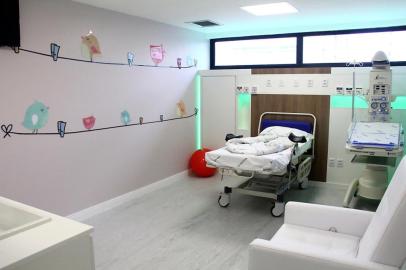 Hospital Tacchini inaugura salas especiais de parto humanizado.