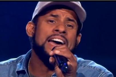 Mitchell Brunings impressiona por semelhança vocal com Bob Marley em versão holandesa do The Voice