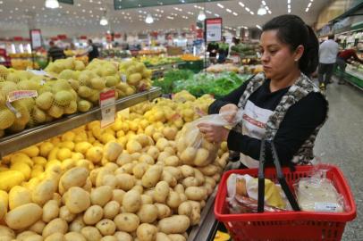  FLORIANÓPOLIS, SC, BRASIL, 07/06/2018: Preço das verduras e legumes.(FOTO: CRISTIANO ESTRELA / DIÁRIO CATARINENSE)