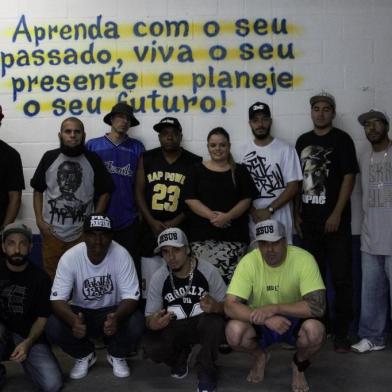 Rappers gravam clipe da canção LIberdade no Instituto Penal de Caxias do Sul. O projeto foi idealizado por Dj Hood Majestade54