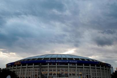 FOTOS GERAIS MOSCOU 2018RUS - FOTOS/MOSCOU - ESPORTES - Vista do estádio Estádio Luzhniki, antigo Estádio Central Lênin, que foi todo reformado e será palco da abertura da Copa do Mundo Russia 2018, nesta quinta-feira, e a grande final, em Moscou, na Rússia. 11/06/2018 - Foto: MARCELO MACHADO DE MELO/FOTOARENA/FOTOARENA/ESTADÃO CONTEÚDOEditoria: ESPORTESLocal: MOSCOUIndexador: MARCELO MACHADO DE MELOFonte: 1548639Fotógrafo: FOTOARENA